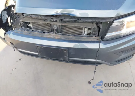 2018 Volkswagen Tiguan 2.0T Se/2.0T Sel from USA, damaged, VIN 3VV3B7AX7JM192304